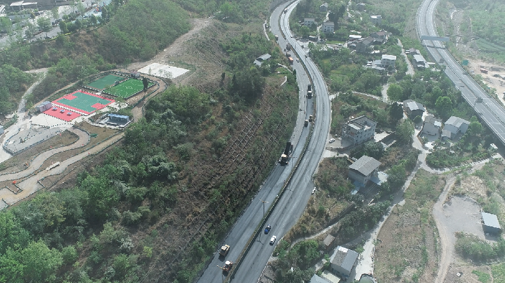 長道如弦，撥啟新章——G108線利州區瓷窯鋪至天立學校路口段大修工程項目建設側記